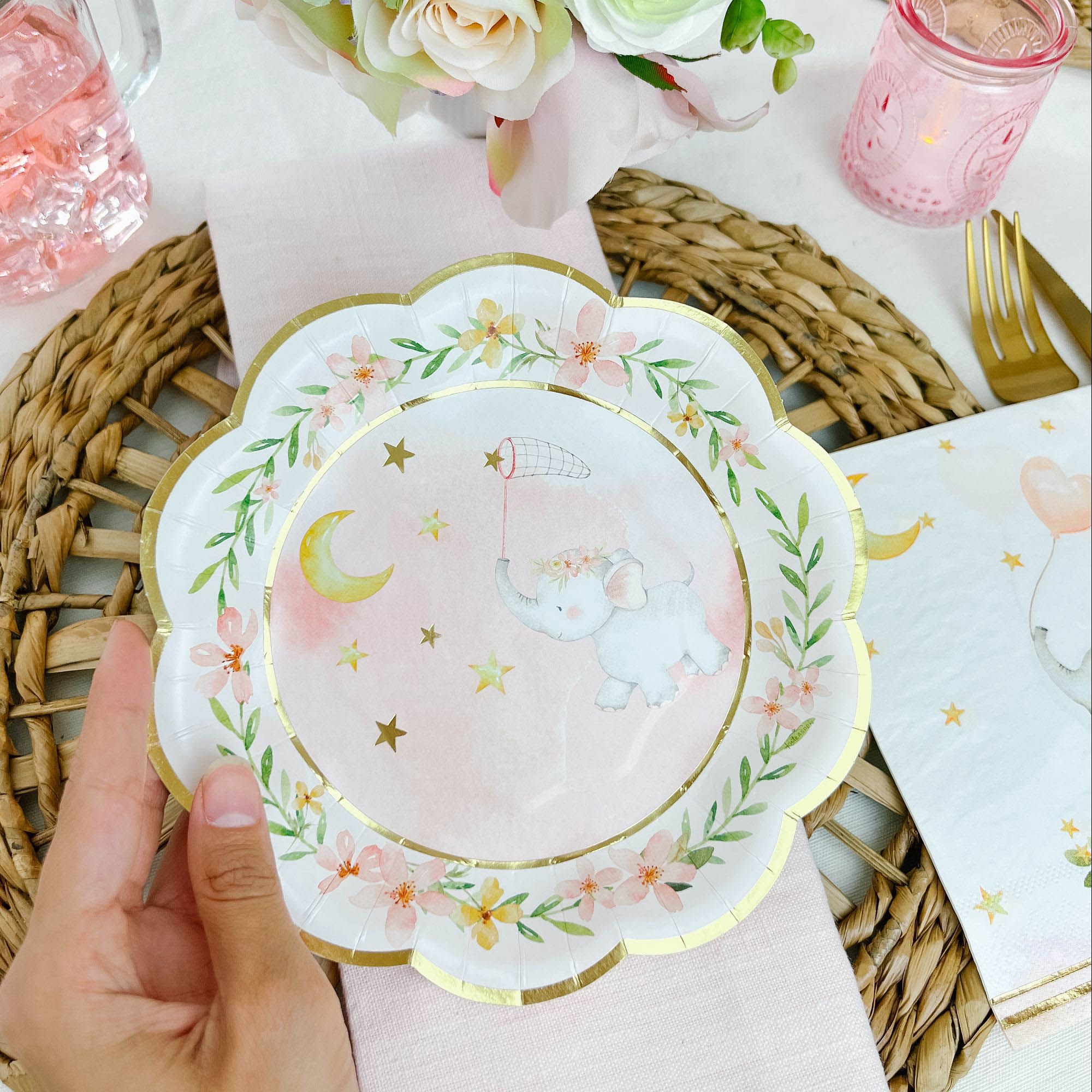 Pink and deals grey paper plates
